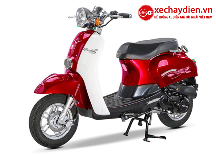 Xe ga 50cc Scoopy Việt Thái màu đỏ