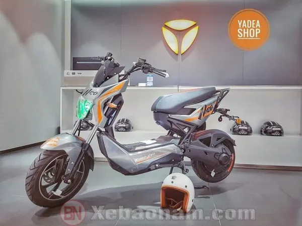 Xe máy điện XMen Neo Yadea màu xám